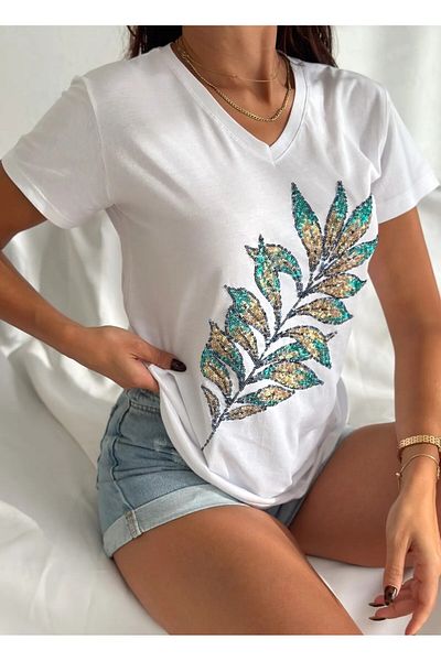 Lotus V-Neck Tee with Pul Sequin Leaf Embroidered Detail