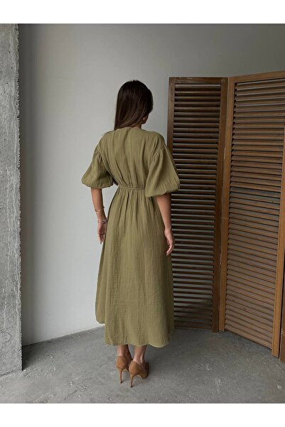 manana fashion Φόρεμα μίντι χακί με λαιμόκοψη σε σχήμα V, ελαστική μέση, υψηλής ποιότητας από ύφασμα μουσελίνας