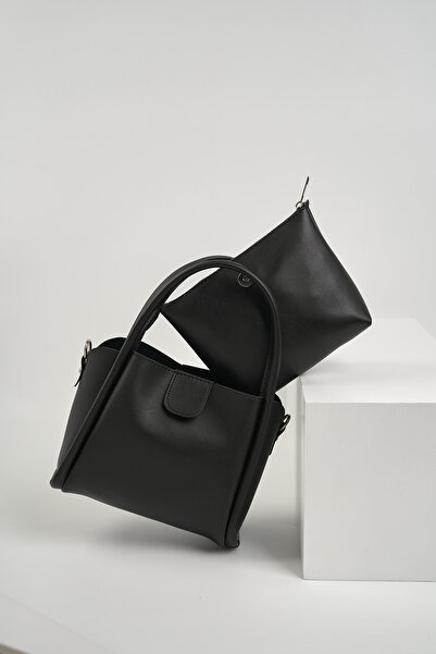 Mojeva Semy Women's Hand, Arm and Shoulder Bag with Puppy