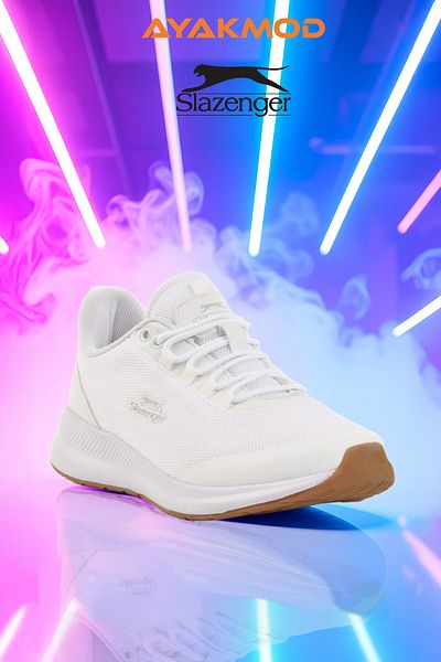 Slazenger Λευκά ελαφριά ανδρικά αθλητικά παπούτσια Anorak Airable Zita M
