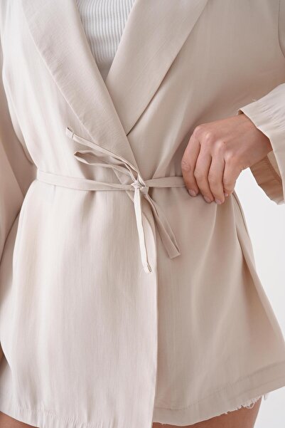 minaaise Kadın Taş Bağcık Detaylı Astarsız Modal Ceket 29081