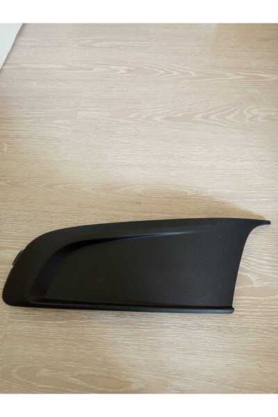 Volkswagen VW VOLKSWAGEN CADDY SİSSİZ SAĞ SİS FARI KAPAĞI OEM 2K5 853 665 MOD...
