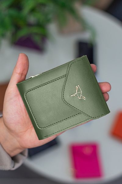Garbalia Peru Vegan Leather Zippered Coin Compartment Khaki Green Women's Wallet with Plenty of Card Holders