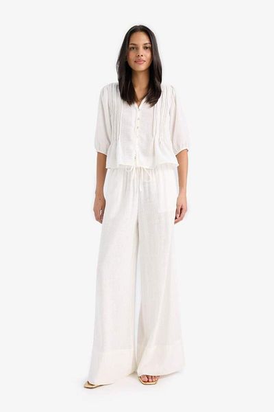 DeFacto New Season Relax Fit V-Neck Giperli Linen Look Short Sleeve Shirt