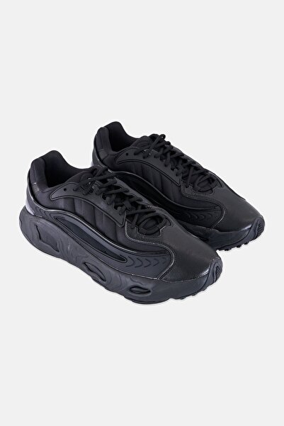 adidas Men Oznova Lace Up Outdoor Shoes, Black
