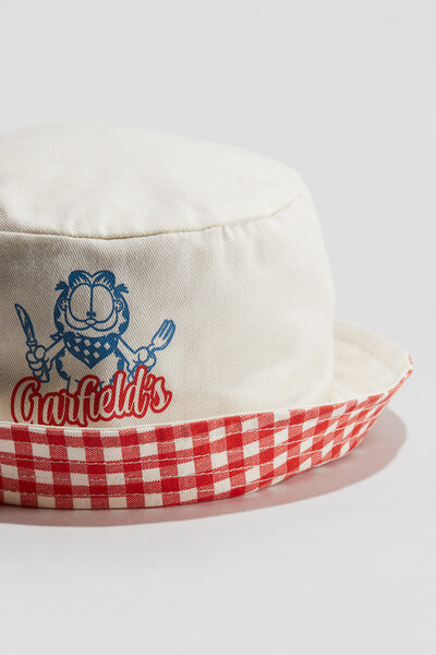 H&M Çift Yüzlü Balıkçı Şapkası