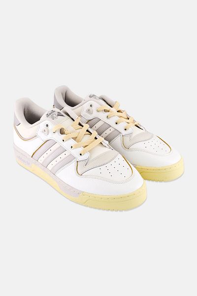 adidas Men Rivalry Low 86 Lace Up Outdoor Shoes, White