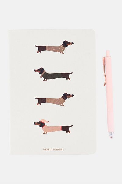 Muy Mucho Weekly Planner With Pen, Beige