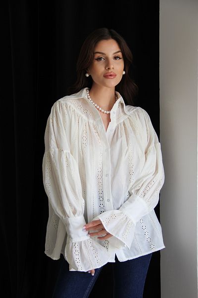Julidress Ecru Oversize Beige Premium Shirt with Scallop Detail