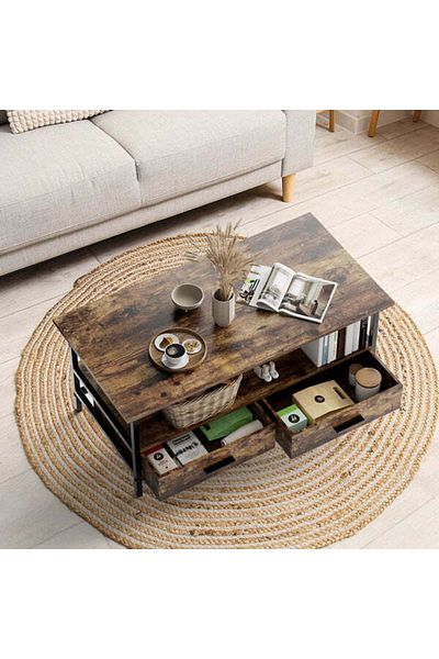 Orient A coffee table that adds a luxurious touch to your home decor.