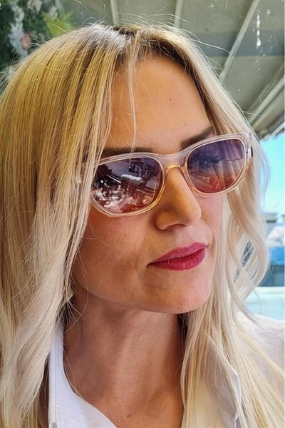 Uniquetrenders Women's Maria Cat Eye Rectangular Vintage Model Sunglasses