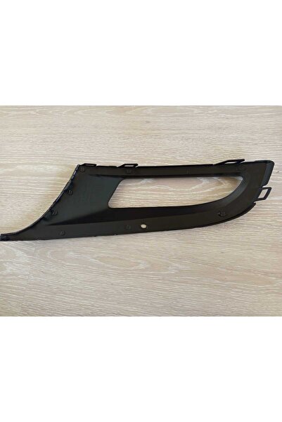 Volkswagen WV VOLKSWAGEN POLO SİSLİ SAĞ SİS KAPAĞI OEM 6RD 853 666 RH MODEL 2...