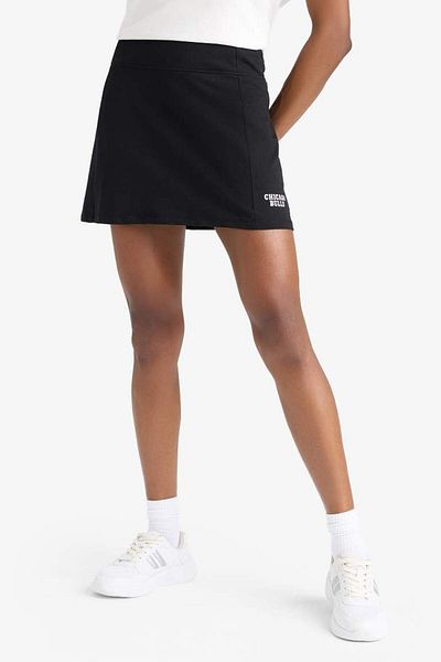DeFacto New Season Defactofit Nba Chicago Bulls Mini Skirt with Inner Leggings