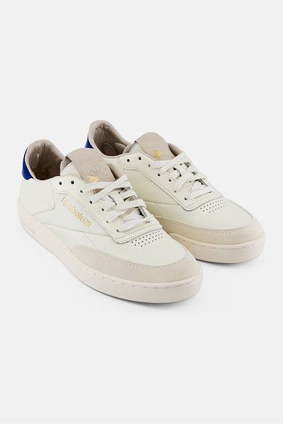 Reebok حذاء تنس نسائي من Club C Clean Lace Up، أبيض