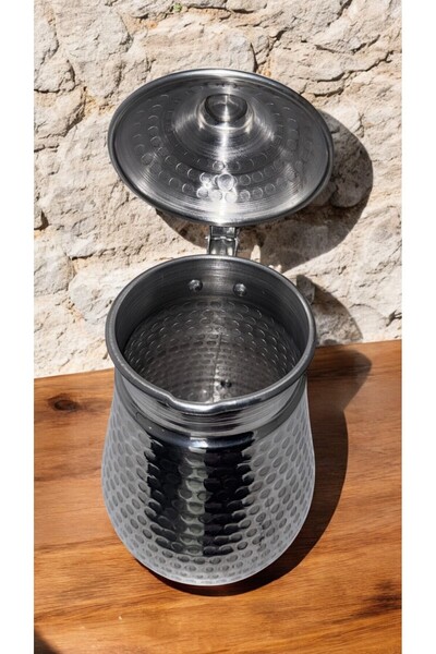 maraşçarşısı Alüminyum Dövme Desenli Kapaklı Sürahi 2.5 Litre