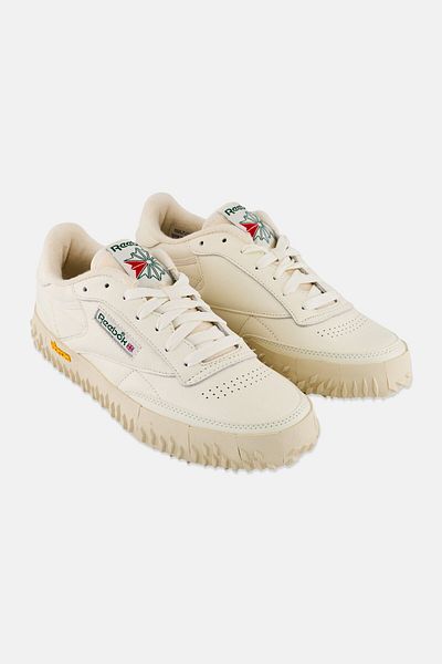 Reebok Men Club C Vibram Lace Up Tennis Shoes, Beige