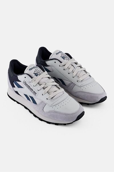 Reebok Kids Boy Classic Leather Lace Up Running Shoes, Grey