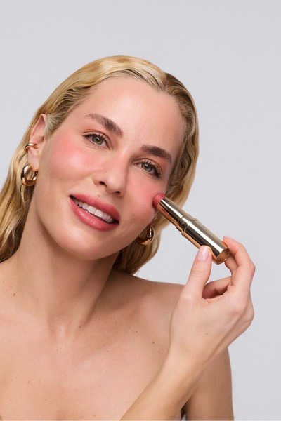 2wins Legendary Glow Blush Stick - Cherry Pop