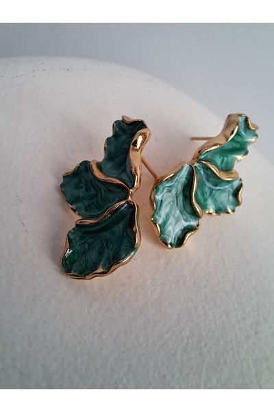 BHR AKSESUAR Green Pearlescent Leaf Earrings