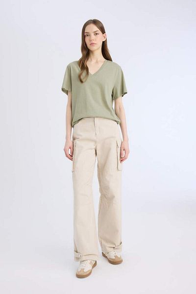 DeFacto New Season Regular Fit V-Neck Basic Solid Short Sleeve T-Shirt
