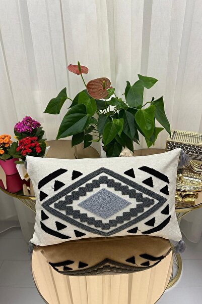 e-Bizz Store Punch Nakışlı 1 Adet Kırlent Kılıfı