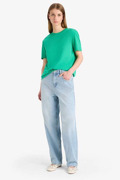 DeFacto Νέα σεζόν Regular Fit Crew Neck Basic μονόχρωμο χτενισμένο βαμβακερό κοντομάνικο μπλουζάκι