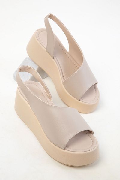 SOHO Beige Damenschuhe mit Keilabsatz 20568