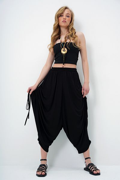 Trend Alaçatı Stili Schwarze Sommer-Shalwar-Hose für Damen mit Schnürung an den Seiten Alc-X13872