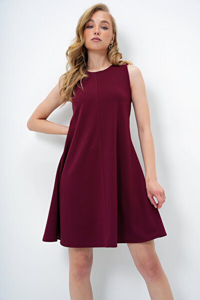 Trend Alaçatı Stili Women's Burgundy Crew Neck Back Zipper Sleeveless Crepe Dress Alc-X13968