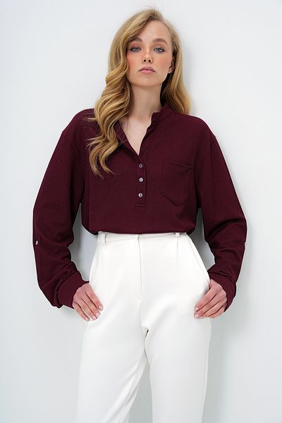 Trend Alaçatı Stili Burgunderrote, weit geschnittene, geknöpfte Crop-Bluse mit einer Tasche für Damen Alc-X13877