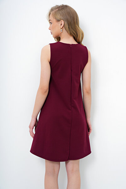Trend Alaçatı Stili Women's Burgundy Crew Neck Back Zipper Sleeveless Crepe Dress Alc-X13968