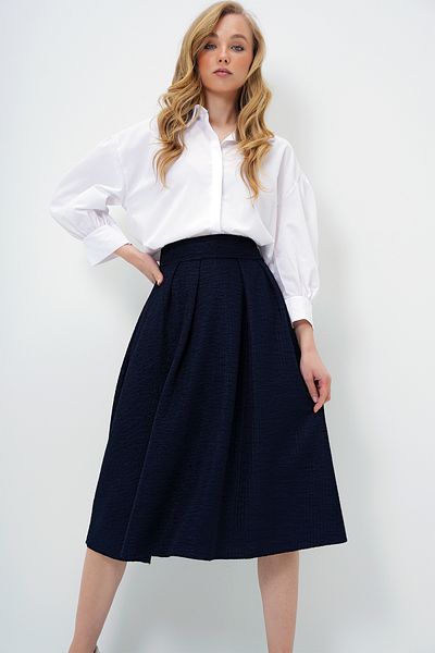 Trend Alaçatı Stili Marineblauer Damenrock mit hoher Taille, breitem Gürtel und verstecktem Reißverschluss, Midi-Länge, strukturierter Rock Alc-X13473