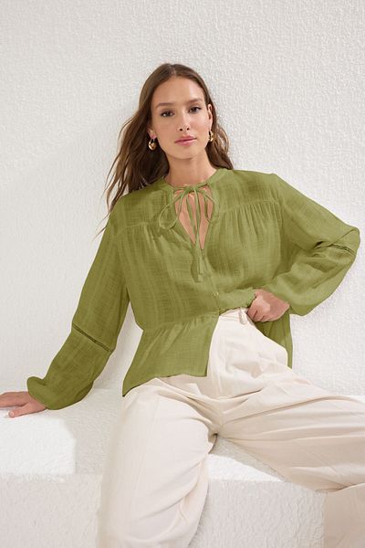 Trendyol Collection Khaki Cotton Textured Fabric Lacy on the Sleeve Regular Normal Fit Woven Shirt Twoss25Go00038