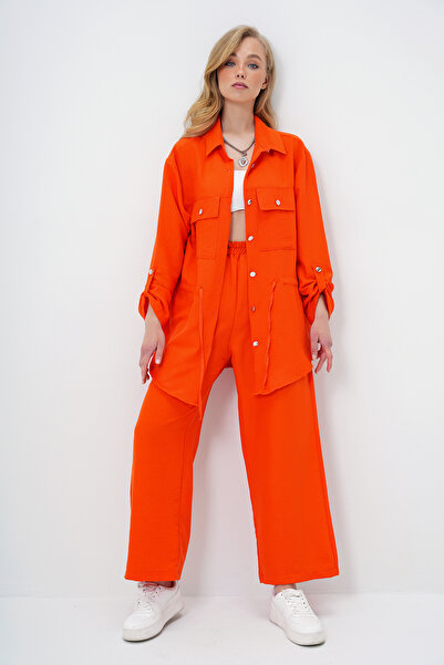 Trend Alaçatı Stili Női narancssárga dupla zsebes szafari kabát és rugalmas derék, széles szárú aerobin nadrágkosztüm YMX8448