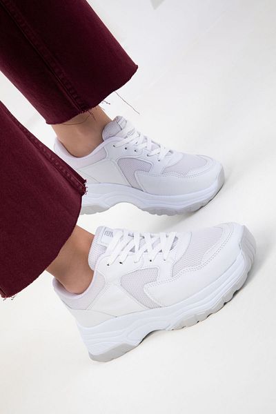 SOHO White Women's Sneaker 20590
