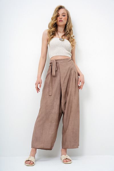 Trend Alaçatı Stili Women's Brown Lacing Detailed Shalwar Cut Aerobin Trousers Alc-X13896