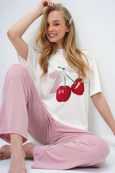 Trend Alaçatı Stili Women's Powder Crew Neck Printed T-Shirt and Solid Color Pants Pajama Set Pjm-X13883