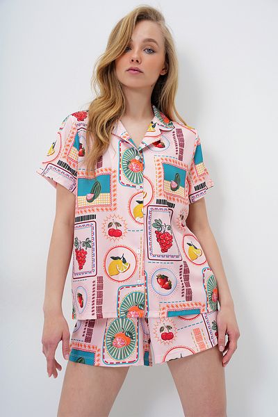 Trend Alaçatı Stili Women's Powder Patterned Front Buttoned Woven Shirt and Shorts Pajama Set Pjm-X13890