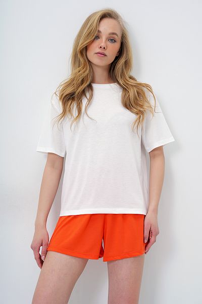 Trend Alaçatı Stili Women's Orange Cotton Basic T-Shirt and Tie-Up Shorts Combed Cotton Bottom Top Set Pjm-X13904