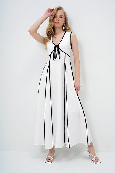 Trend Alaçatı Stili Women's White V-Neck Contrast Bias Detail Lined Woven Dress Alc-X13986