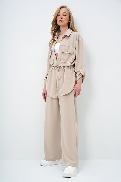 Trend Alaçatı Stili Beige Double Pocket Safari Jacket and Crepe Bottom Top Set with Wide Leg Pants with Elastic Waist Alc-X14086