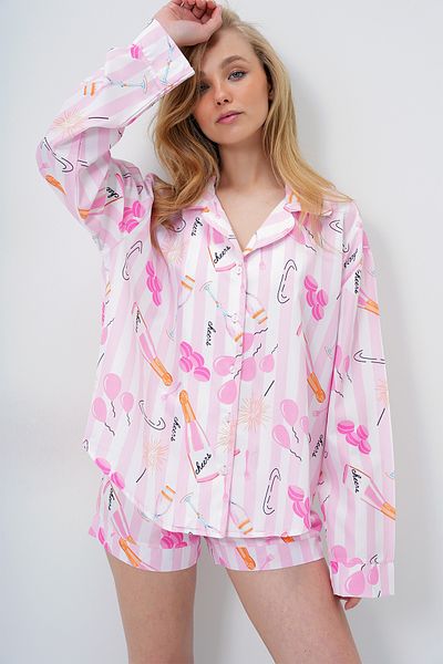 Trend Alaçatı Stili Women's Pink-Ecru Double Cuff and Leg Detailed Woven Shirt and Shorts Pajama Set Pjm-X13919