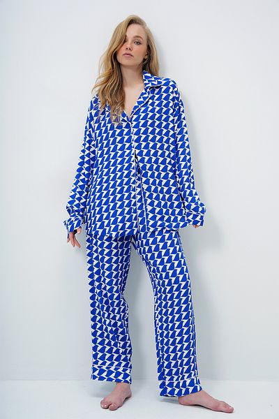 Trend Alaçatı Stili Damen-Pyjama-Set mit Saks-Paspelierung, langärmligem Hemd und Hose PJM-X13912
