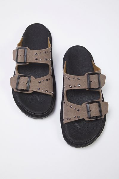 TRENDYOL SHOES Γυναικείες παντόφλες Mink Rivet με διπλή πόρπη Flat TAKSS25TE00004