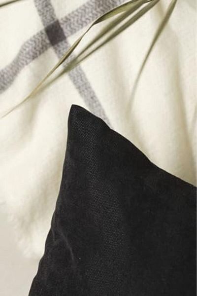 STOREMAX Htpshopmx Home Black Plain Panorama Throw Pillow Cover with Lots of Different Color Choices, 45 X 45 Strht