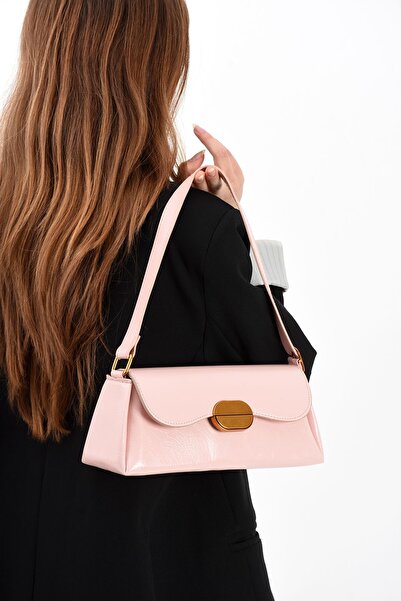 Berlin bags Geantă de umăr pentru femei Kiss Imported Accessories cu curea re...