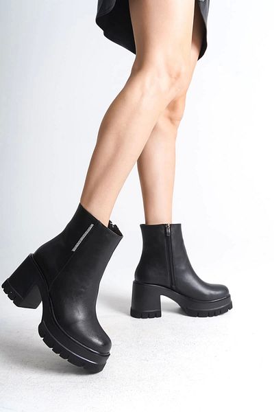 Joy Ayakkabı Lisse Zippered Orthopedic Sole Thick Heeled Women's Boots St - Black