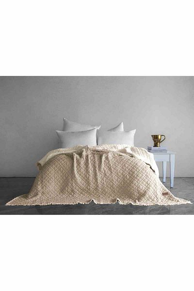 Dantela Cedric Polyester Filled Washable Bedspread - Beige