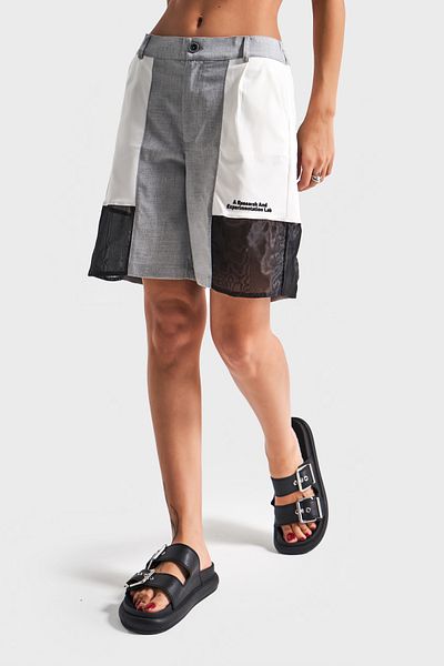 its basic Women's Gray Color Tulle Detailed Midi Length Design Fabric Shorts