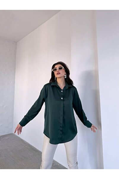 ribana قميص ساتان مزين بأزرار ألماس